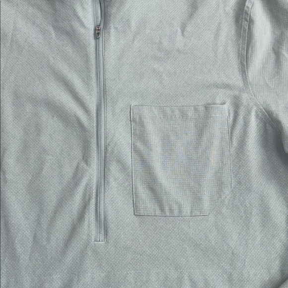 Lululemon WovenAir Half-Zip
Silver Blue - Picture 4 of 7
